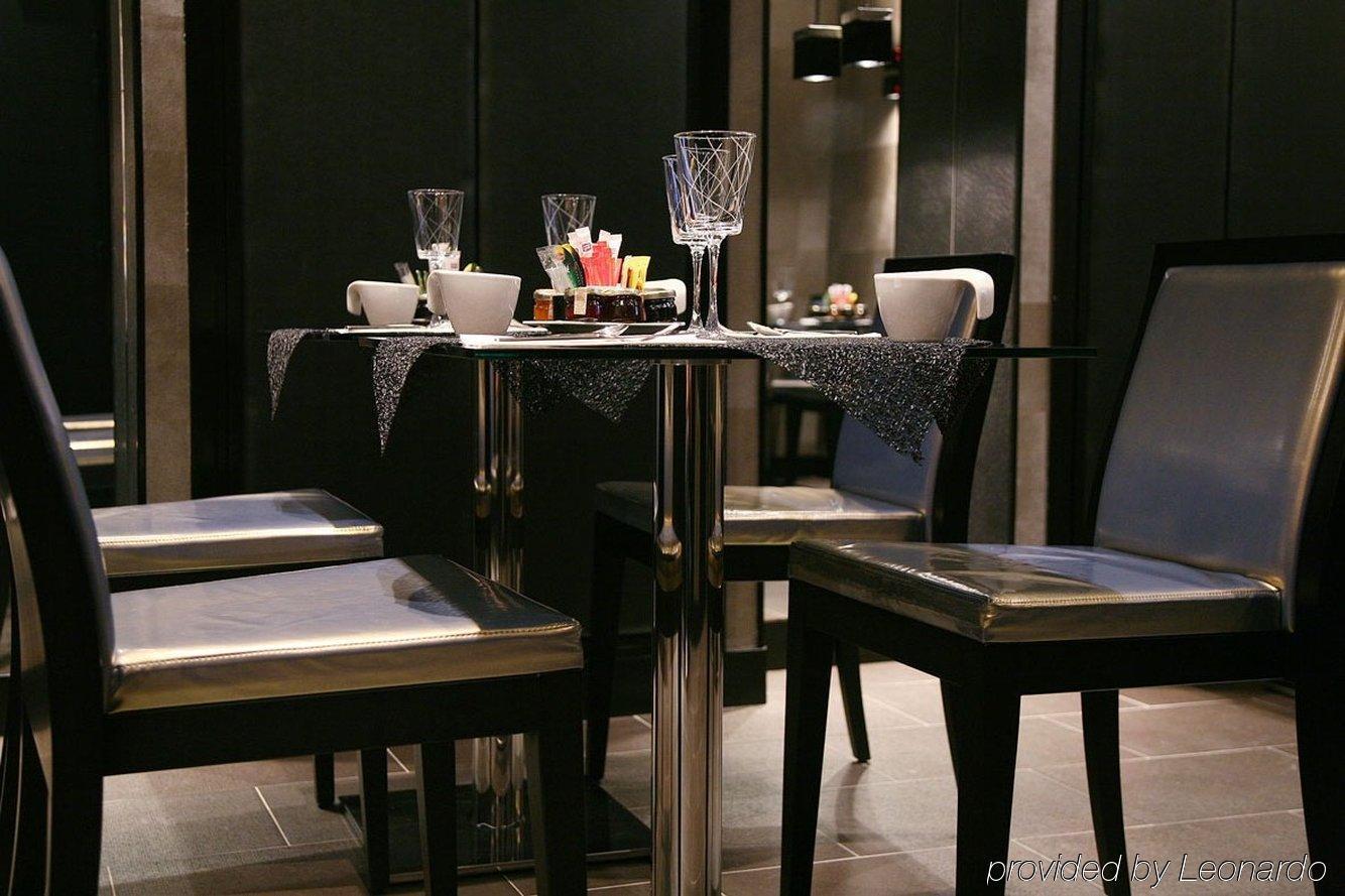 L'Adresse Hotel Paris Restaurant photo